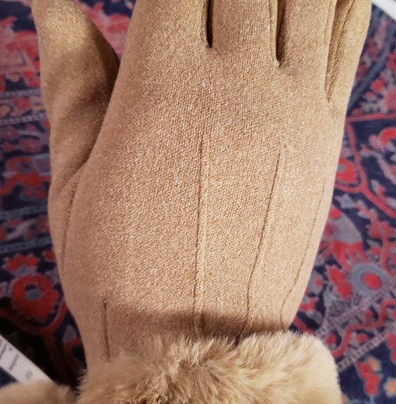 Beige, Fleece smart phone friendly, socialite gloves with faux fur cuff- SO SOFT - Picture 2 of 5